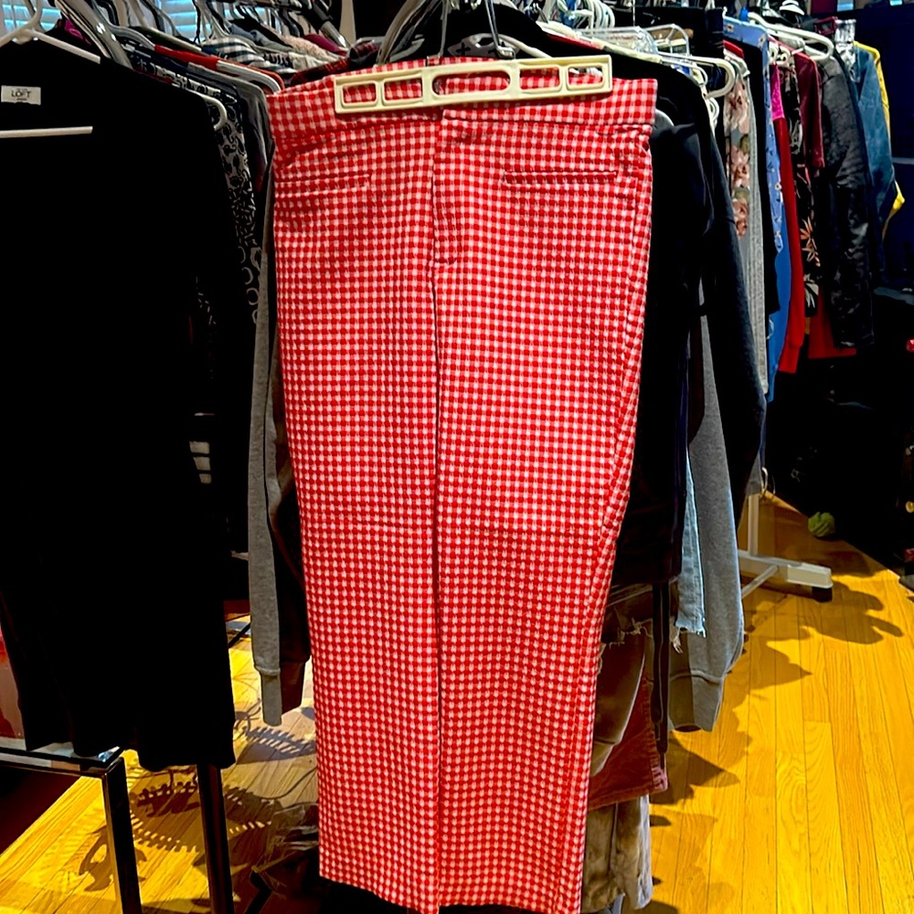 Zara size small xs fit med waist is 15.5